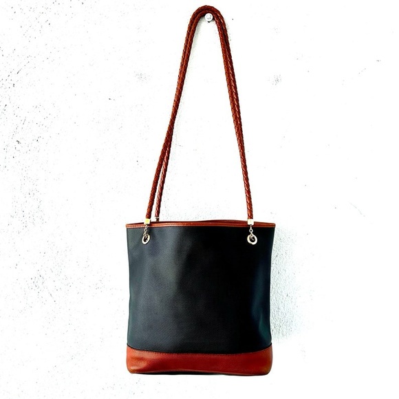 Bottega Veneta Handbags - Vintage Bottega Veneta Leather Bag Black 1990s Shoulder Purse